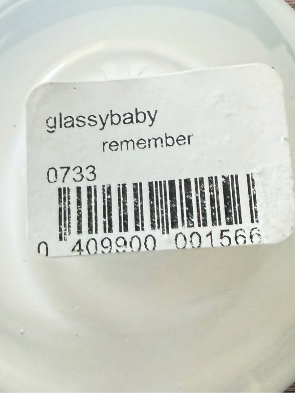 Glassybaby Pre-Triskelion Remember w/Tag White Votive 3.75 X 3" Candle Holder - Picture 4 of 4